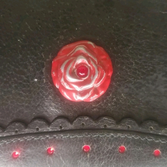 ANNA SUI Rose Cluth Wallet Genuine Cowhide Leather Rhinestone Bill Fold Japan - Picture 5 of 14